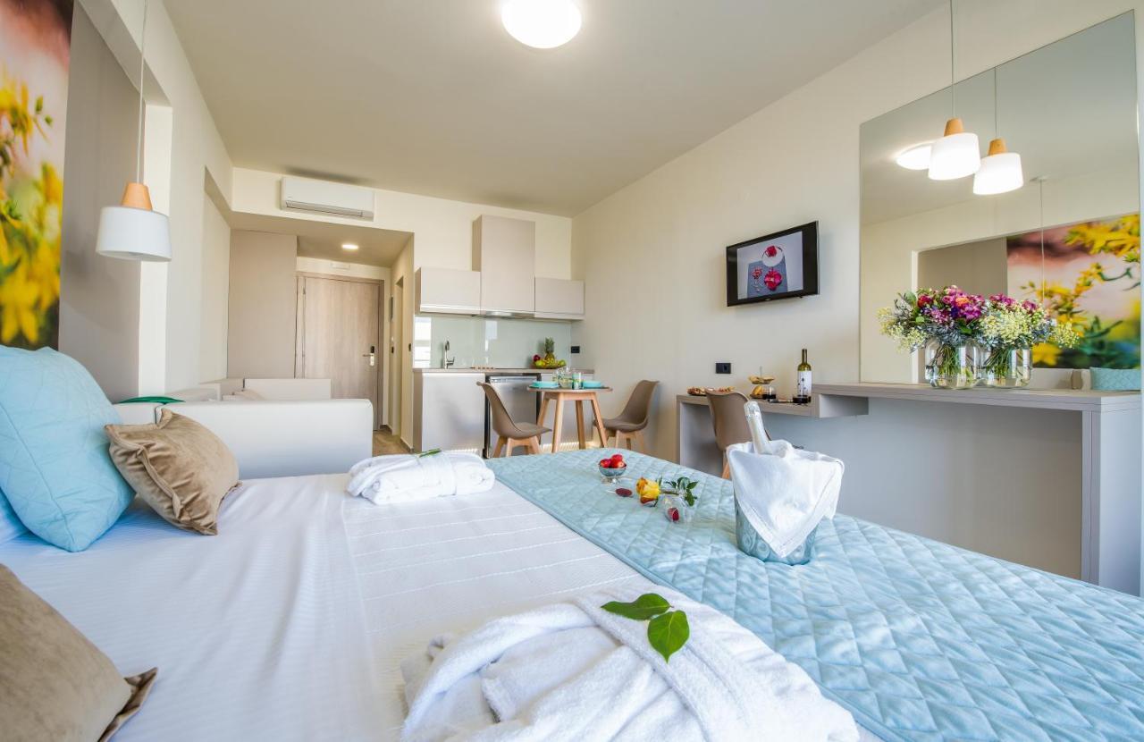 Incognito Creta Luxury Suites And More Kolymbari Exterior foto