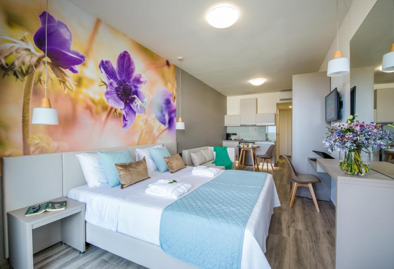 Incognito Creta Luxury Suites And More Kolymbari Exterior foto